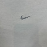 Nike Sportswear T Shirt Mens XL White Swoosh Athletic Light Short Sleeve Tee