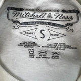 Mitchell & Ness Toronto Raptors T Shirt Mens Small White Classic Logo NBA Basketball Tee
