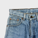 Vintage Levi’s Jeans Womens 26x30 Blue Slim Taper Light Wash Fray Distress 90s Pants