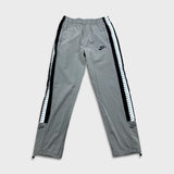 Nike Sportswear Track Pants Mens 2XL Gray Swoosh Side Tape Standard Fit Athletic