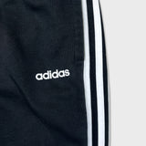 Adidas Sweatpants Mens Medium Black 3 Stripes Spell Out Taper Leg Fleece Jogger