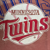 Vintage 1995 Logo 7 Minnesota Twins T Shirt Mens XL Pink Faded Bleached MLB Baseball Tee