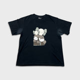 FW23 KAWS x Uniqlo UT Short Sleeve Graphic T Shirt Mens XL Black Companion Tee