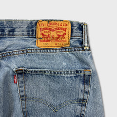 Levi's 505 Jeans Mens 34x30 Blue Regular Fit Straight Leg Light Wash Denim Pants