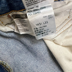Levi's 501 Jeans Mens 31x32 Blue Original Fit Straight Distressed Denim Pants