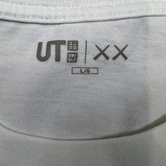KAWS x Uniqlo UT Short Sleeve Artbook Cover T Shirt Mens Large White Graphic Tee