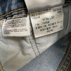 Levi’s 514 Jeans Mens 36x30 Blue Straight Fit Medium Wash Faded Denim Pants