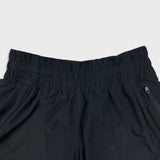 Lululemon Tracker Short V *4" Womens Size 4 Black Low Rise Athletic Lightweight