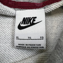 Nike Sportswear Hoodie Mens XL Gray Swoosh Pullover Hooded Sweater