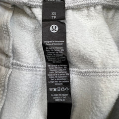 Lululemon Steady State Relaxed Fit Short 5" Mens XS Gray Pocketed