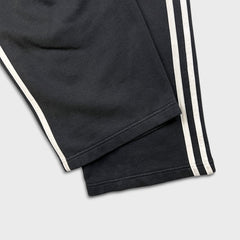 Vintage Y2K Adidas Sweatpants Mens Medium Black Relaxed Comfort Jogger