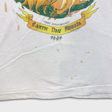 Vintage 1997 Earth Day Russia T Shirt Mens Large White Art Graphic Nature Tee