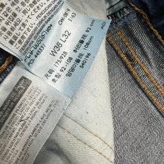 Levi's 505 Jeans Mens 36x32 Blue Regular Fit Straight Leg Medium Wash Denim Pants