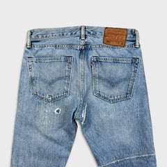 Levi's 501 T Jeans Mens 31x32 Blue Taper Fit Distressed Light Wash Denim Pants