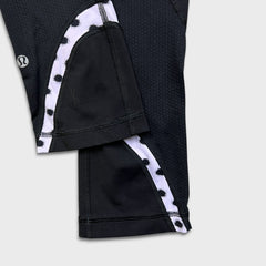 Lululemon Run Inspire Crop II Pant Womens Size 4 Black Mid Rise Yoga Leggings