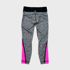 Lululemon Pace Tight Womens Size 6 Flashback Static White Black Athletic Yoga Leggings