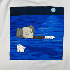 KAWS x Uniqlo UT Short Sleeve Artbook Cover T Shirt Mens Large White Graphic Tee