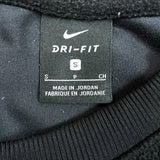 Nike Sportswear Fleece Mens Small Black Center Swoosh Pullover Jacket