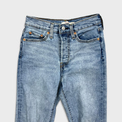 Levi's Wedgie Straight Jeans Womens 26x28 Blue Distressed Light Wash Denim Pants