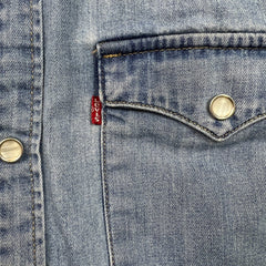 Levi's Denim Shirt Mens Medium Blue Light Wash Western Pearl Snap Button Up