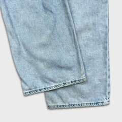 Levi's x Deepika Padukone Jeans Womens 28x29 Blue Relaxed Light Wash Denim Pants