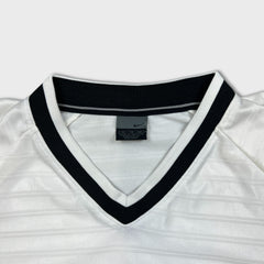 Vintage Y2K Nike Sportswear T Shirt Mens XL White Swoosh Athletic V Neck Short Sleeve Tee