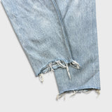 Levi's Wedgie Jeans Womens 27x28 Blue Slim Straight Fit Frayed Leg Distressed Denim Pants