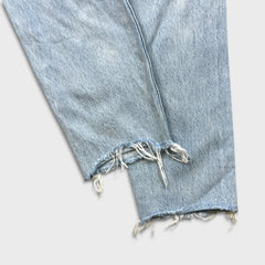 Levi's Wedgie Jeans Womens 27x28 Blue Slim Straight Fit Frayed Leg Distressed Denim Pants
