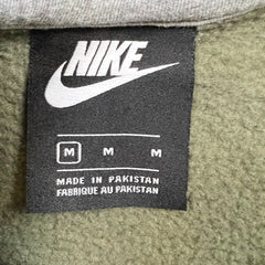 Nike Sportswear Sweatshirt Mens Medium Green Swoosh Pullover Crewneck