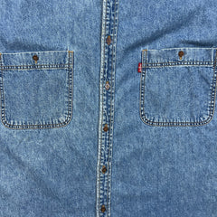 Vintage 90s Levi's Denim Shirt Mens XL Blue Faded Light Wash Button Up