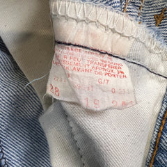 Vintage 90s Levi's 531 Jeans Womens 24x30 High Rise Taper Leg Light Wash Denim Pants