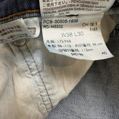 Levi's 505 Jeans Mens 38x30 Blue Regular Fit Straight Leg Medium Wash Denim Pants