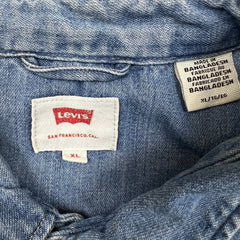Levi's Barstow Denim Shirt Men XL Blue Light Wash Casual Jean Western Pearl Snap