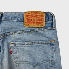 Levi's 501 Jeans Mens 31x32 Blue Original Fit Straight Leg Light Wash Denim Pants