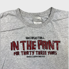 Vintage 2005 Nike T Shirt Mens XL Gray Basketball In The Paint Swoosh Tee