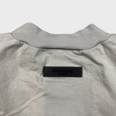 Fear of God Essentials T Shirt Mens Small Gray Rubberized Logo Short Sleeve Tee