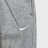 Nike Sportswear Sweatpants Mens Medium Gray Swoosh Taper Leg Jogger