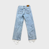 Levi's Ribcage Straight Jeans Womens 28x27 Blue High Rise Light Wash Distressed Denim Pants