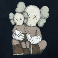 FW23 KAWS x Uniqlo UT Short Sleeve Graphic T Shirt Youth XS Black Companion Tee