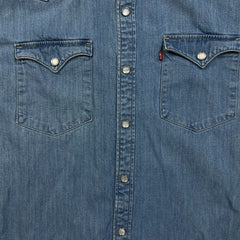 Levi's Barstow Denim Shirt Men XL Blue Light Wash Casual Jean Western Pearl Snap
