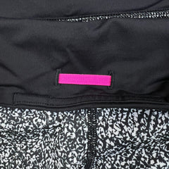 Lululemon Pace Tight Womens Size 6 Flashback Static White Black Athletic Yoga Leggings