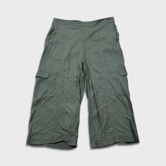 Lululemon Metropolis Maven High Rise Crop Womens Size 14 Gray Sage Pants