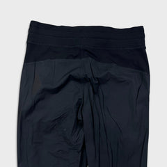 Lululemon Dance Studio Mid-Rise Jogger Womens Size 8 Black Athletic Taper Leg
