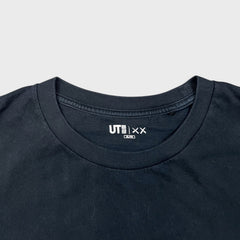 FW23 KAWS x Uniqlo UT Short Sleeve Graphic T Shirt Mens XL Black Companion Tee