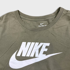 Nike Sportswear T Shirt Mens XL Gray Big Swoosh Graphic Short Sleeve Tee