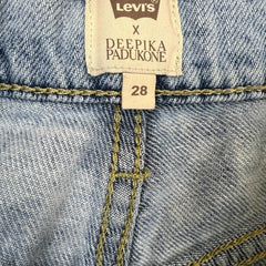 Levi's x Deepika Padukone Jeans Womens 28x29 Blue Relaxed Light Wash Denim Pants
