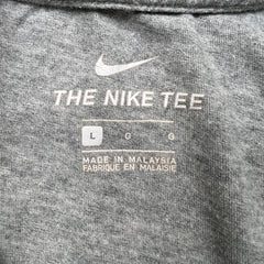 Nike Sportswear T Shirt Mens Medium Gray Swoosh Short Sleeve Tee