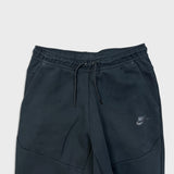Nike Sportswear Sweatpants Mens Medium Black Tech Fleece Swoosh Taper Leg Jogger