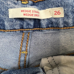Levi's Wedgie Straight Jeans Womens 26x28 Blue Distressed Light Wash Denim Pants