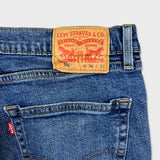 Levi's 505 Jeans Mens 34x30 Blue Regular Fit Straight Leg Medium Wash Denim Pants